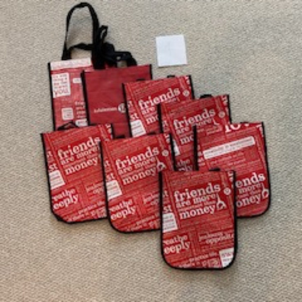 Lululemon bags